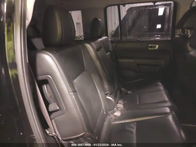 2013 HONDA PILOT TOURING VIN: 5FNYF4H94DB016804