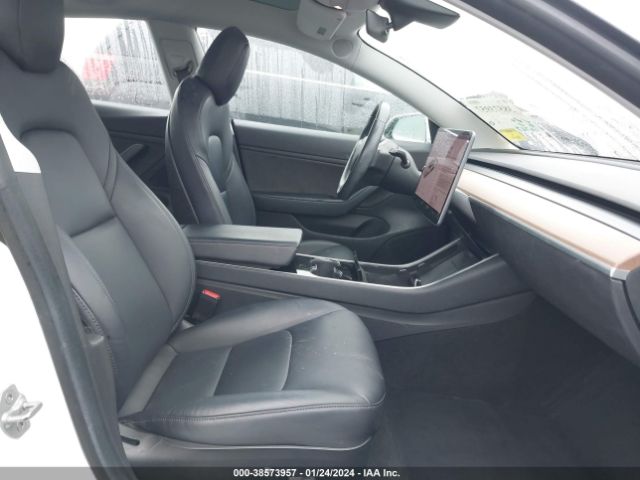 5YJ3E1EA6JF032721 Tesla Model 3 Long Range/mid Range