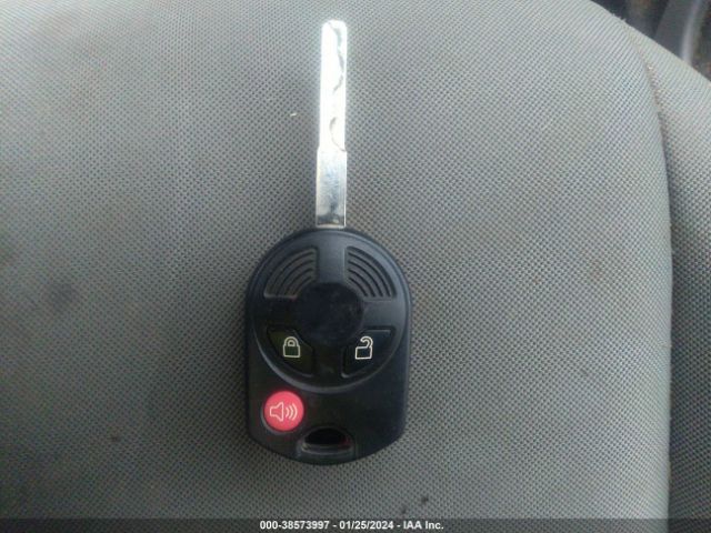 1FMCU9GX8GUB41020 Ford ESCAPE SE