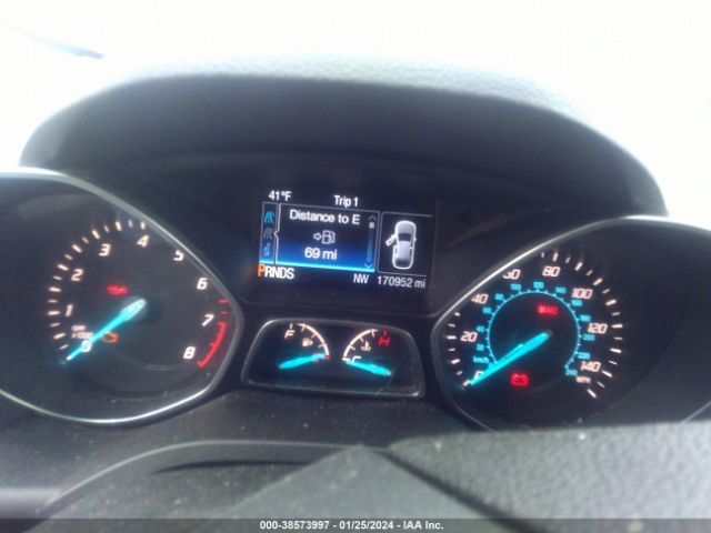 1FMCU9GX8GUB41020 Ford ESCAPE SE