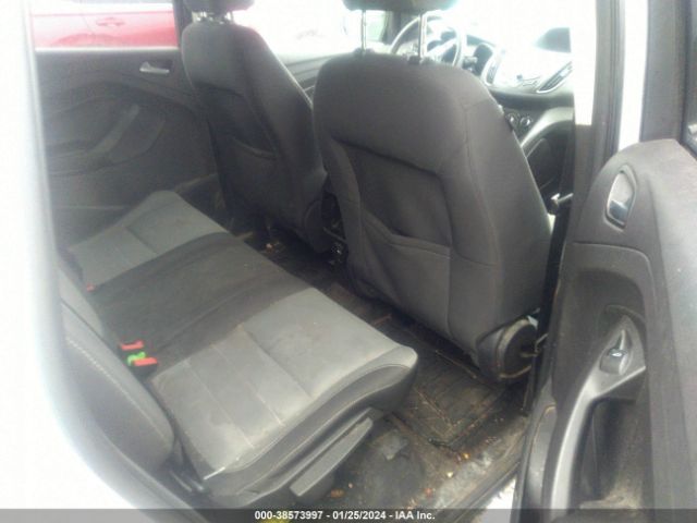 1FMCU9GX8GUB41020 Ford ESCAPE SE