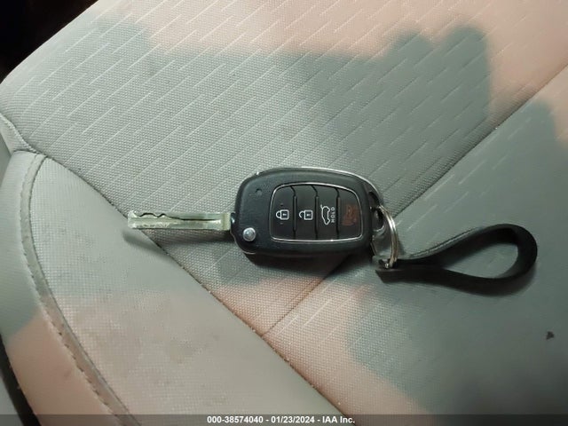 Hyundai TUCSON SE 2020 KM8J2CA47LU227292 Image 11