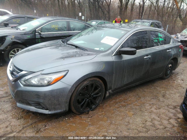 Nissan Altima 2.5 Sr 2017 1N4AL3AP9HC473467 Image 2