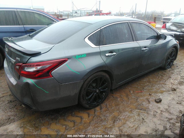 Nissan Altima 2.5 Sr 2017 1N4AL3AP9HC473467 Image 4