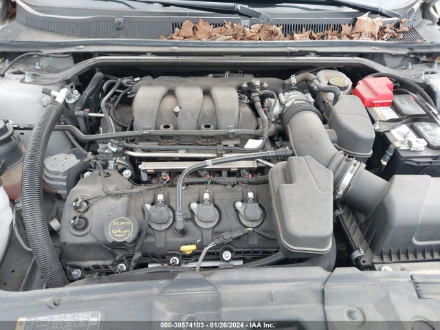 Ford TAURUS SE 2018 1FAHP2D86JG133130 Image 10