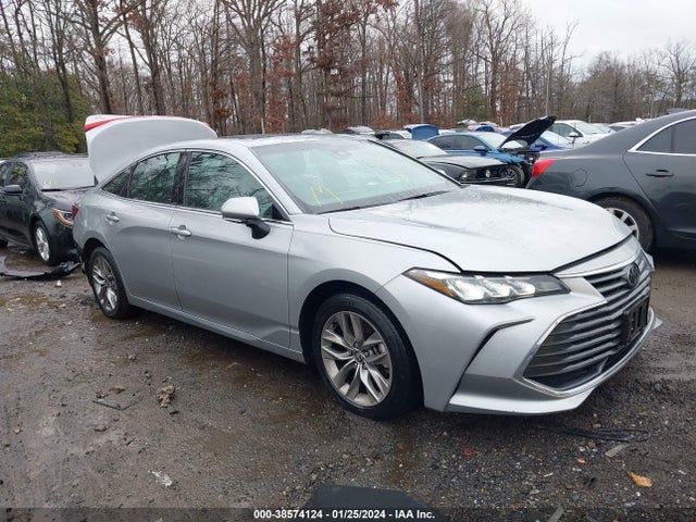 Toyota AVALON XLE 2022 4T1AZ1FB4NU080195 Image 1