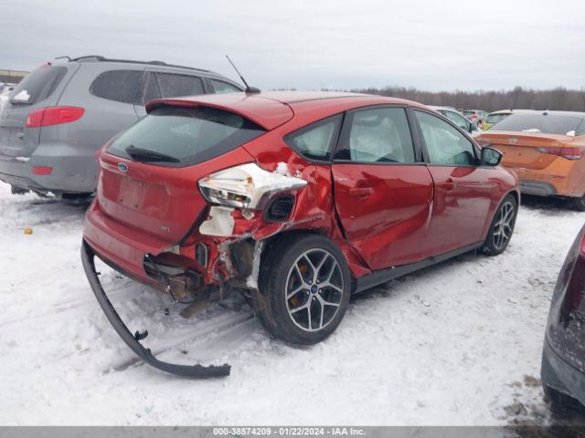 1FADP3M20JL301528 Ford FOCUS SEL