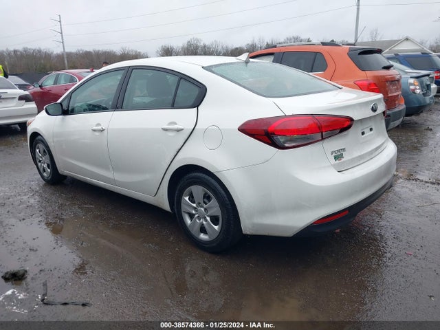 KIA FORTE LX 2018 3KPFK4A76JE171481 Image 3