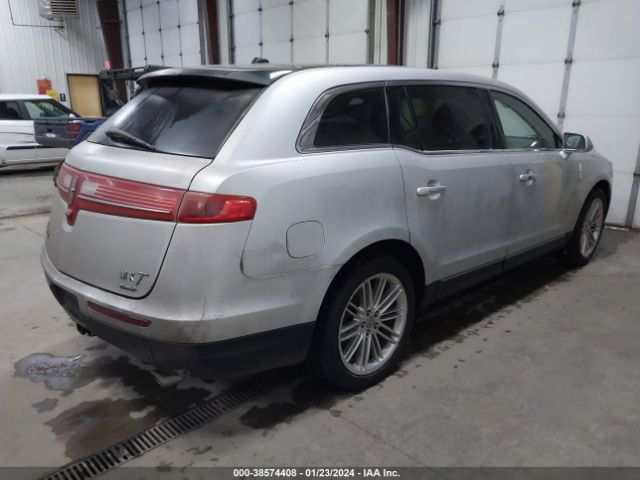 2LMHJ5AT3EBL58057 Lincoln Mkt Ecoboost