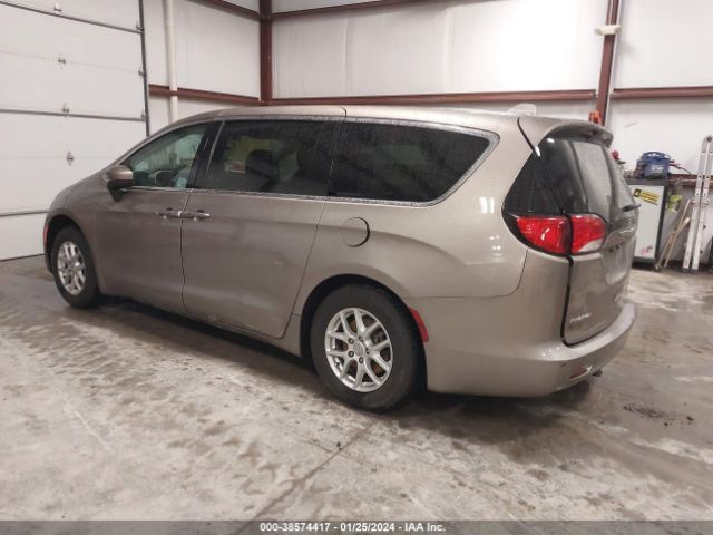 2C4RC1DG1HR654678 Chrysler Pacifica Touring