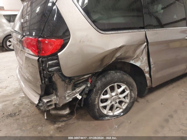 2C4RC1DG1HR654678 Chrysler Pacifica Touring