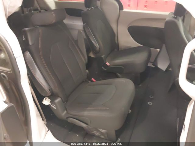 2C4RC1DG1HR654678 Chrysler Pacifica Touring