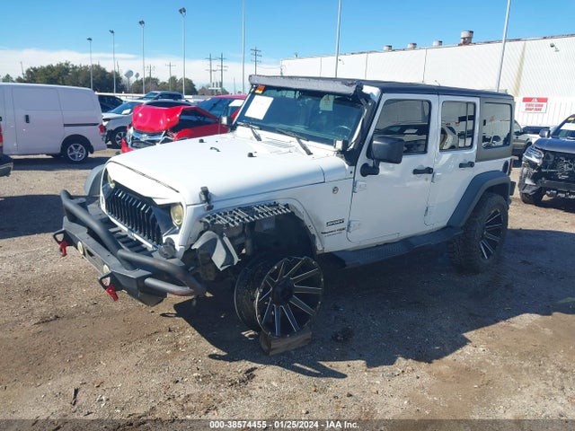 1C4BJWDG3JL838894 Jeep Wrangler Jk Unlimited Sport S 4x4