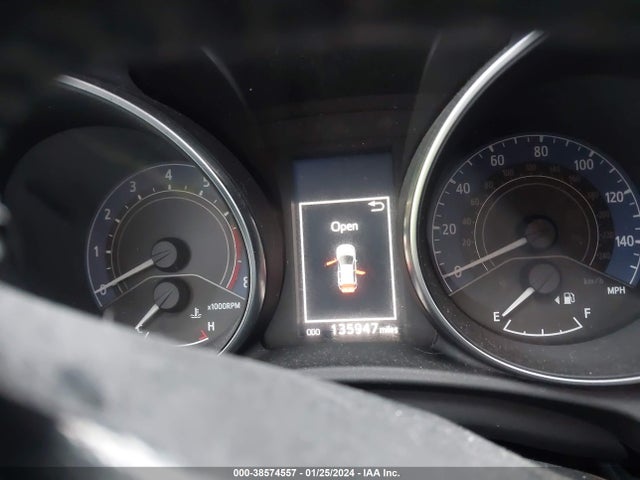 Toyota COROLLA IM 2017 JTNKARJE5HJ527232 Image 15