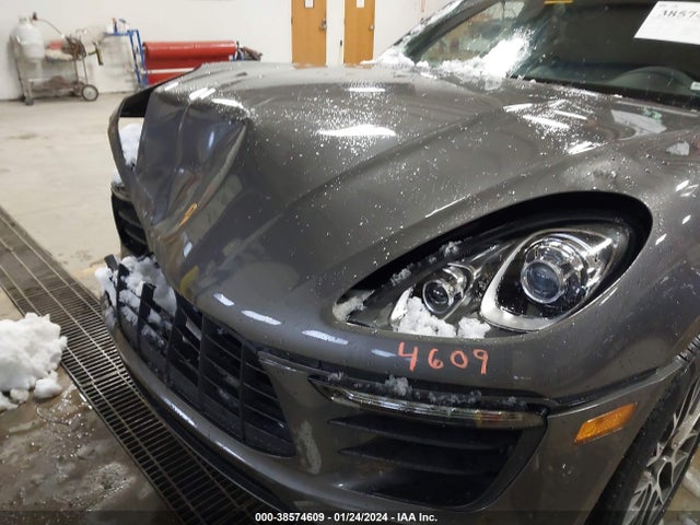 2018 PORSCHE MACAN WP1AB2A55JLB40516 Photo 9