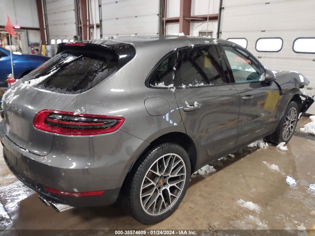 2018 PORSCHE MACAN WP1AB2A55JLB40516 Photo 3