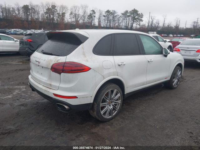 WP1AA2A28JKA03522 Porsche Cayenne