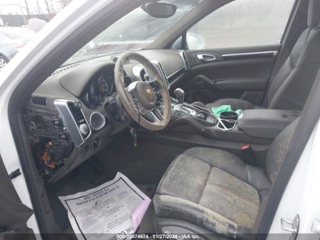 WP1AA2A28JKA03522 Porsche Cayenne