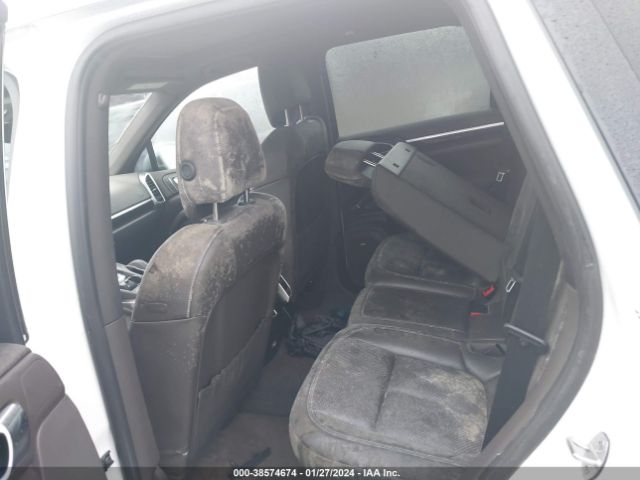 WP1AA2A28JKA03522 Porsche Cayenne