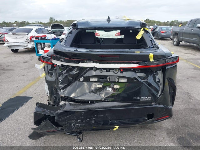 Lexus Rz 450e Luxury 2023 JTJAAAAB0PA006924 Image 16