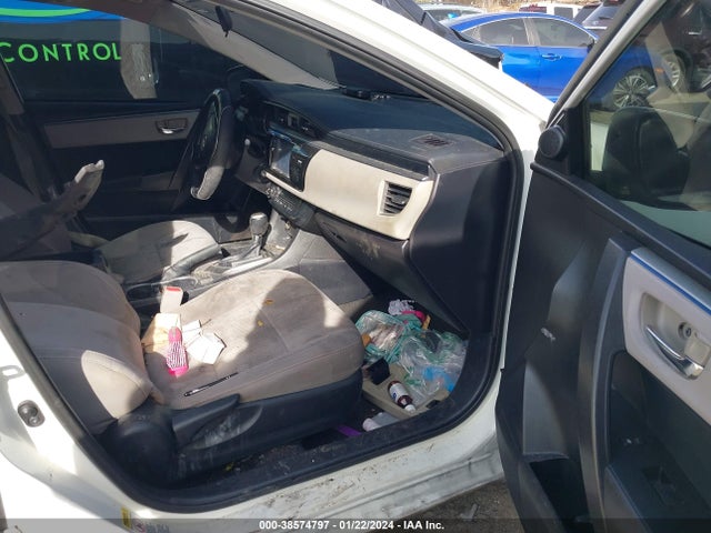 Toyota Corolla Le Plus 2015 2T1BURHE3FC289228 Image 5
