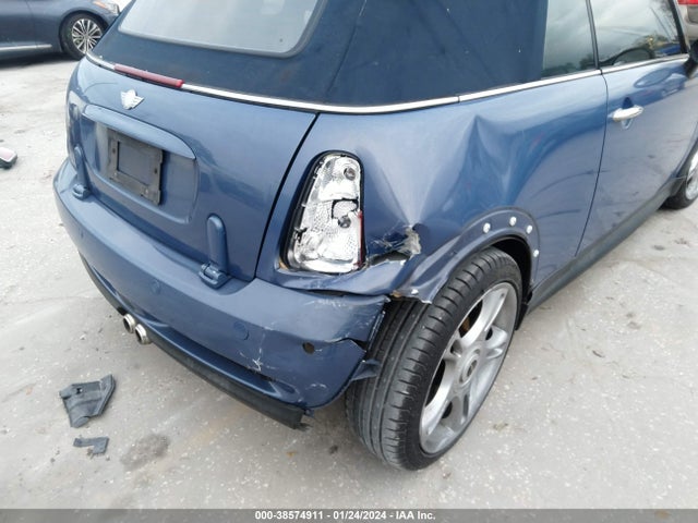2005 MINI COOPER S WMWRH33435TK55227 Photo 5