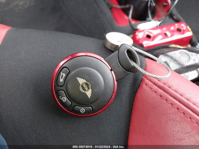 2010 MINI COOPER S CLUBMAN WMWMM3C54ATP75994 Photo 10