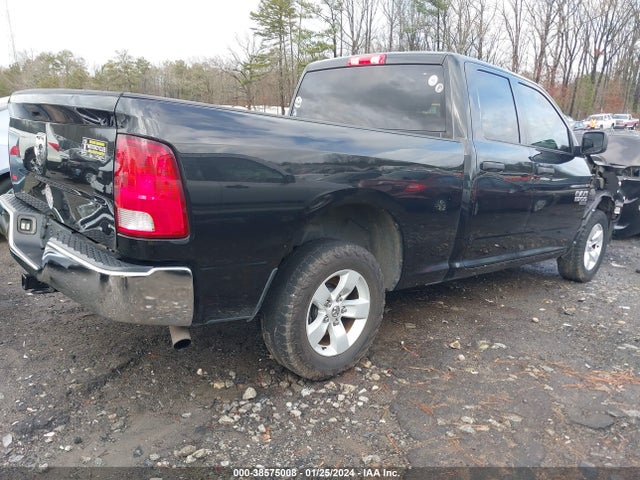 1C6RR6FGXKS594082 RAM 1500 Classic Tradesman Quad Cab 4x2 6'4 Box
