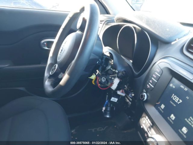 KNDJP3A53K7912031 KIA SOUL +