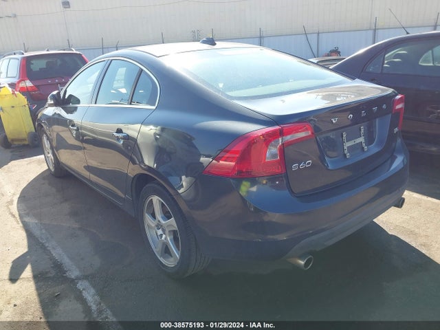2013 VOLVO S60 T5/T5 PLATINUM/T5 PREMIER/T5 PREMIER PLUS VIN: YV1612FSXD2221637