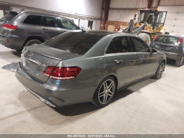 WDDHF6HB6GB224811 Mercedes-Benz E 400 4matic