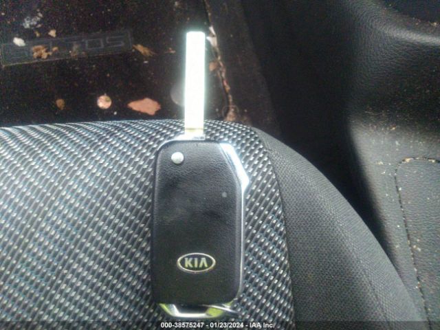 KNDEPCAA1M7046119 KIA Seltos Lx