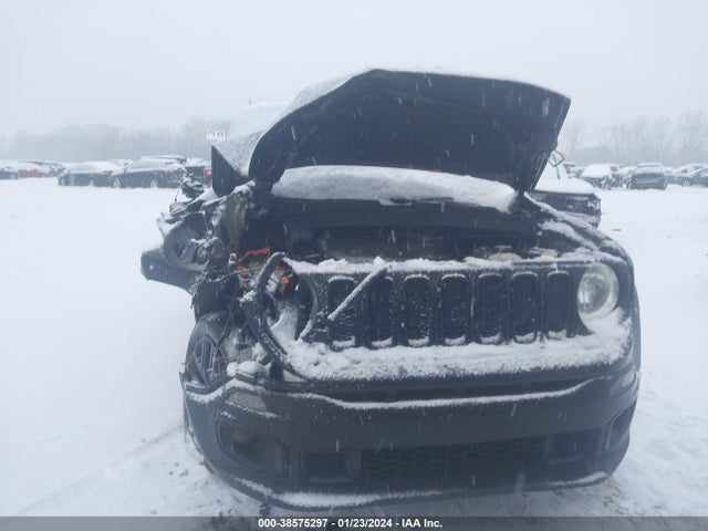 ZACCJBBTXGPD59048 Jeep Renegade Justice