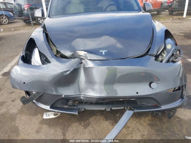 2022 TESLA MODEL Y 7SAYGDEF5NF411263 Photo 5