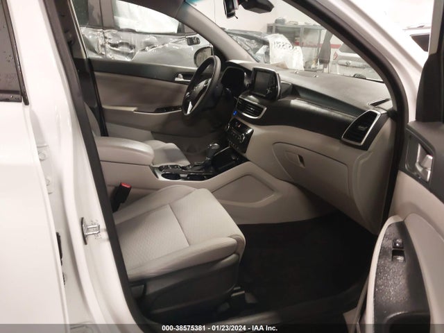 Hyundai Tucson Value 2019 KM8J3CA48KU075003 Image 5