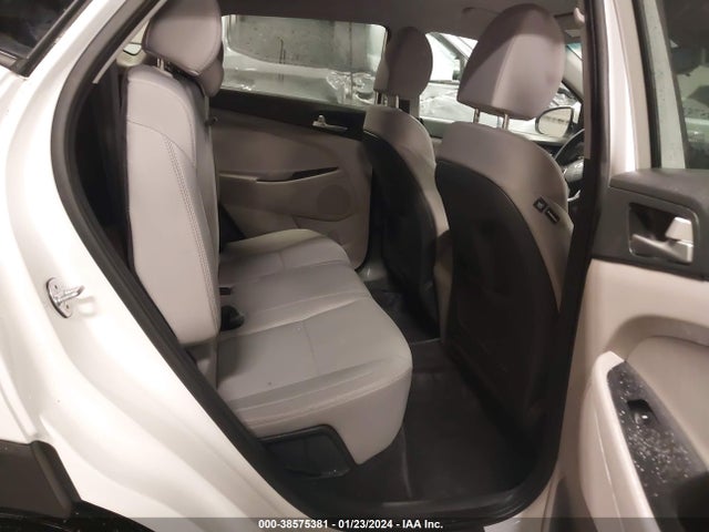 Hyundai Tucson Value 2019 KM8J3CA48KU075003 Image 8