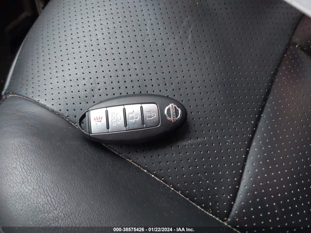 2015 NISSAN SENTRA SL VIN: 3N1AB7AP2FY311949