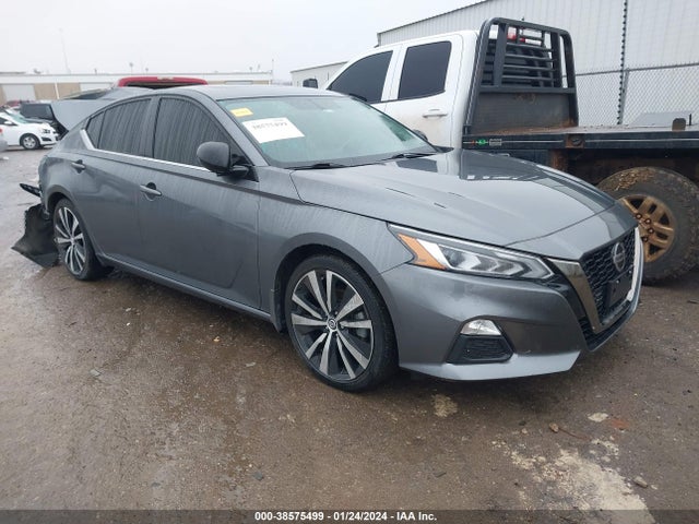2019 1N4BL4CV3KC100079 main image
