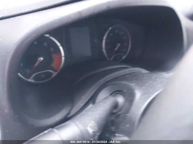 ZACCJBAB5JPH39883 Jeep Renegade Sport 4x4