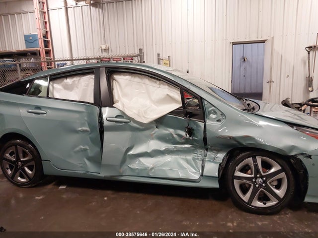 Toyota PRIUS XLE 2022 JTDKAMFU4N3170343 Image 13
