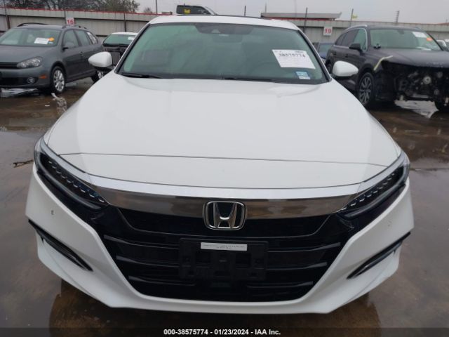 1HGCV3F99JA002378 Honda Accord Hybrid Touring