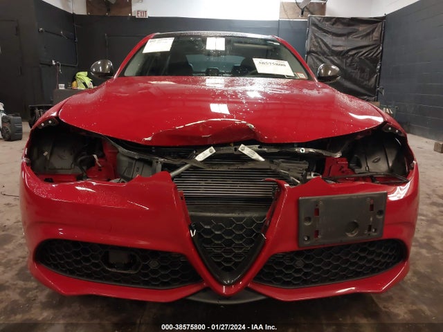 ZARFANBNXK7622893 Alfa Romeo Giulia Ti Sport Awd