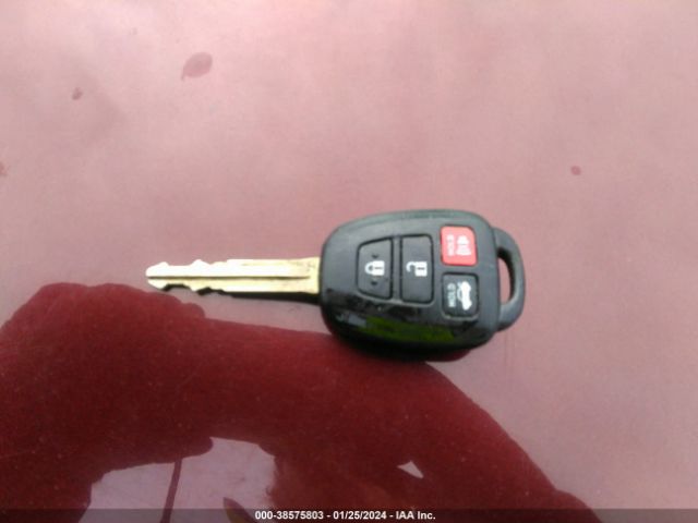 4T1BF1FK3FU027258 Toyota CAMRY XSE