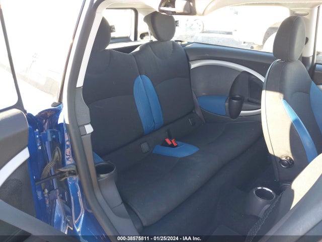 2008 MINI COOPER S CLUBMAN WMWMM33598TP70042 Photo 7