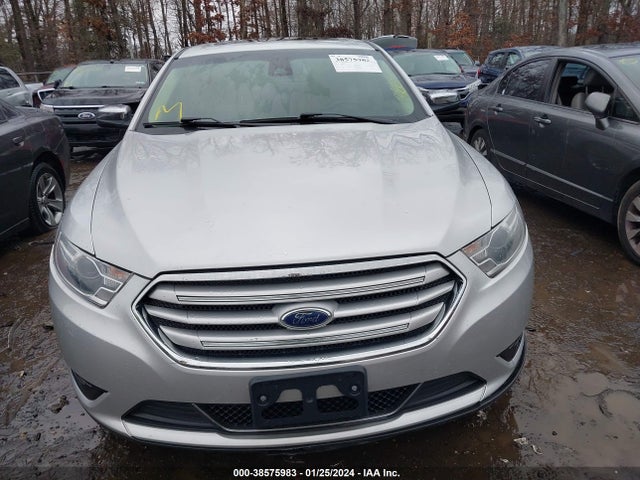 Ford Taurus Limited 2018 1FAHP2F89JG130395 Image 12
