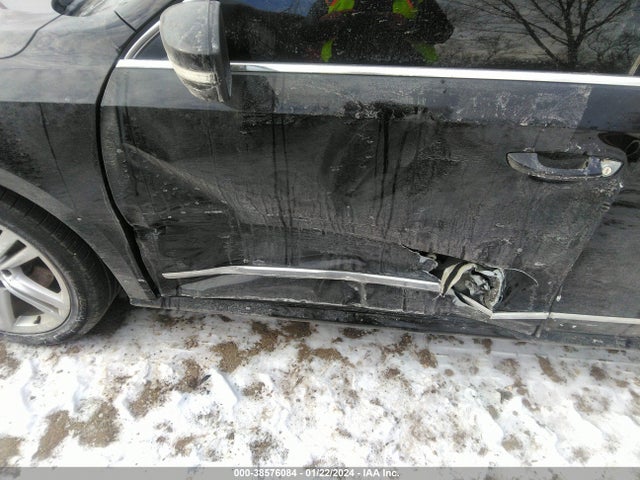 2013 VOLKSWAGEN PASSAT 2.0L TDI SEL PREMIUM VIN: 1VWCN7A34DC025923