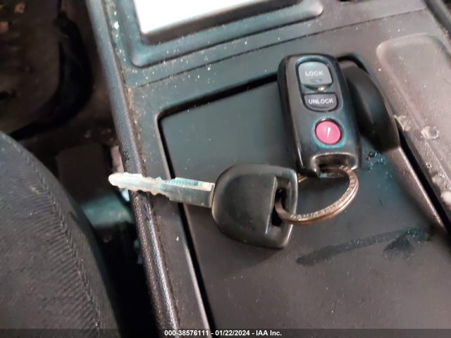 2007 MAZDA MAZDA3 I VIN: JM1BK12F171726870