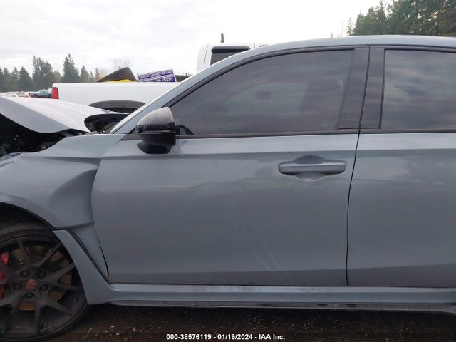 Honda Civic Type R Touring 2023 JHMFL5G48PX000707 Image 15