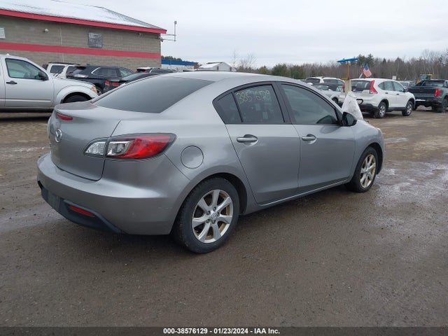 2011 MAZDA MAZDA3 I TOURING VIN: JM1BL1VG1B1390387