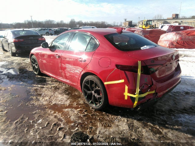 ZARFANAN6L7632582 Alfa Romeo Giulia Awd